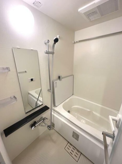 バス・シャワールーム　清潔な浴室！