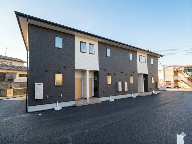 エントランス　落ち着いたエントランスです