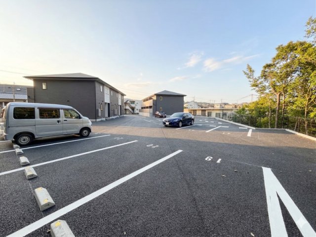 駐車場　駐車スペースもあります