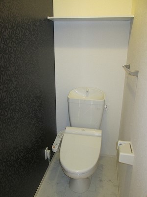 トイレ　トイレ