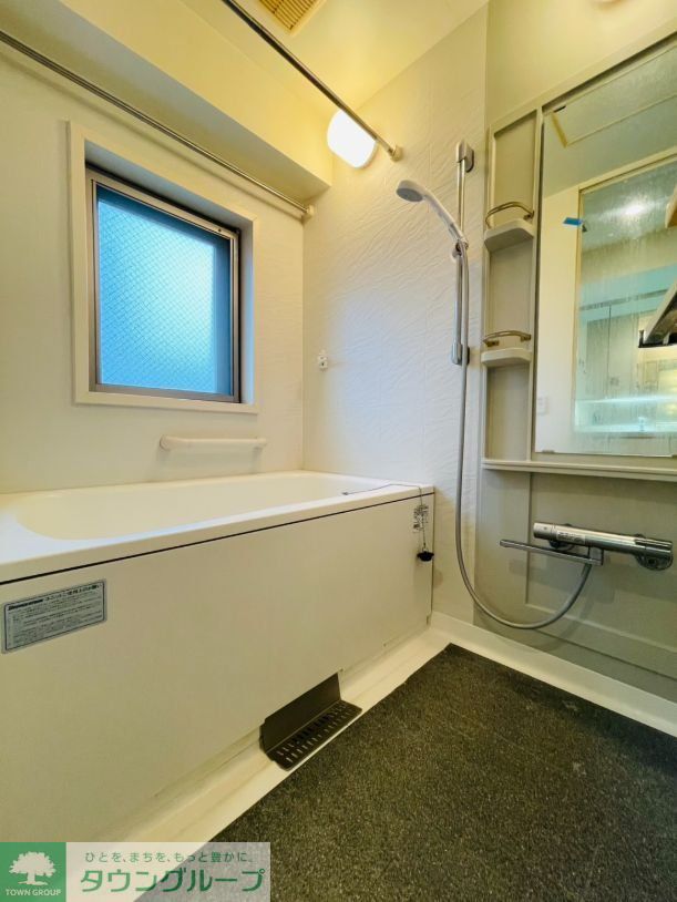 バス・シャワールーム　★家具家電付き住戸★