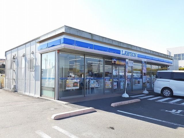 コンビニ　ローソン都城下川東三丁目店（コンビニ）まで1000m