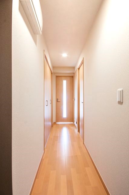 玄関　同建物参考写真