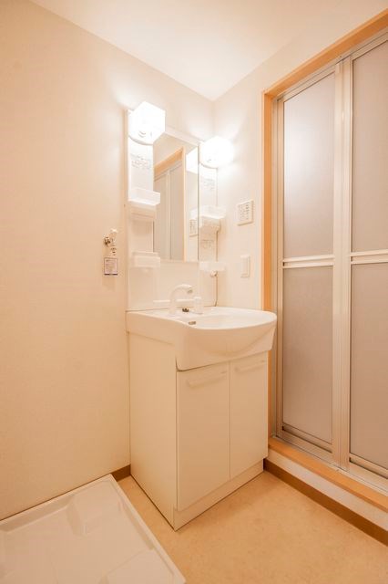 洗面設備　同建物参考写真
