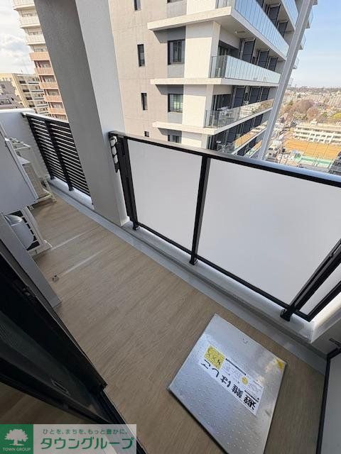 バルコニー　バルコニー