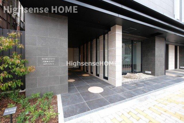 エントランス　落ち着いたエントランスです