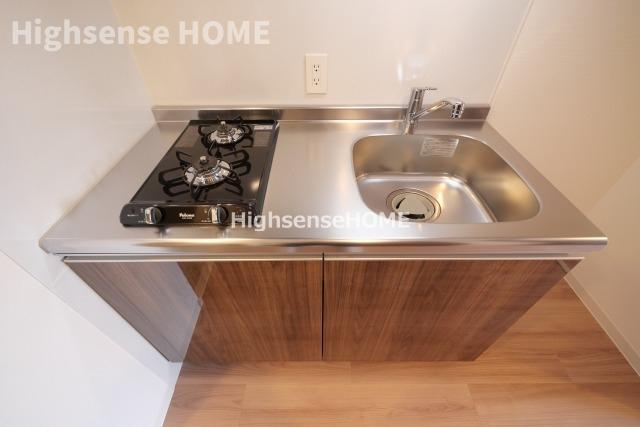 キッチン　コンパクトなキッチンで掃除もラクラク