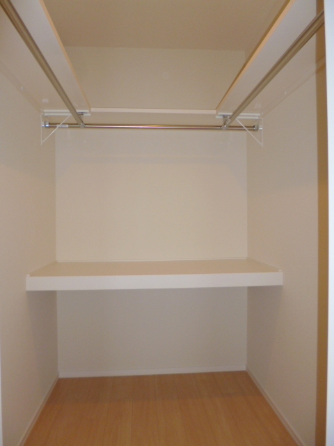 収納　★ウォークインクローゼット★