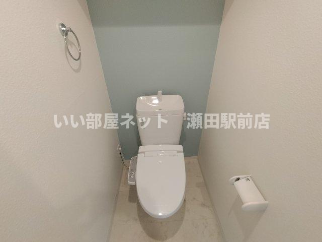 トイレ　※同建物の別のお部屋の写真です。