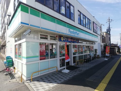 コンビニ　ファミリーマート 野路中央店（コンビニ）まで157m