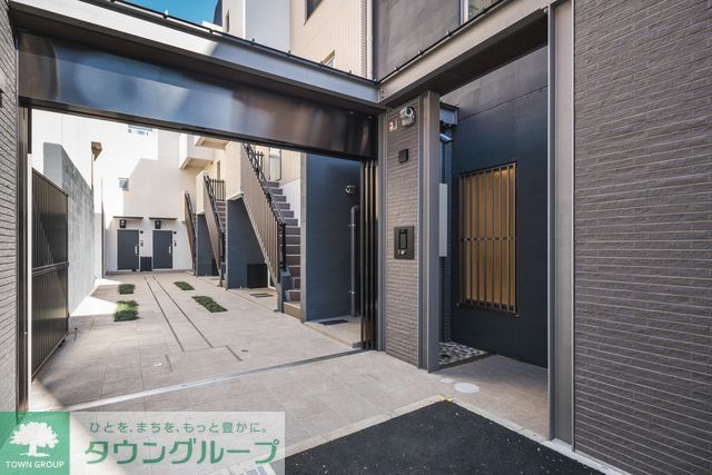 エントランス　部屋探しは株式会社　タウンハウジング　までお気軽にお問合せ…