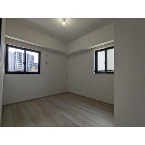 居室・リビング　寝室