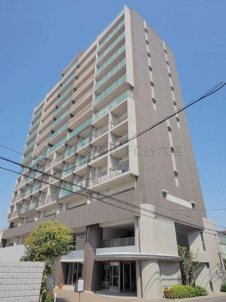 建物外観　トレス・アコルデ