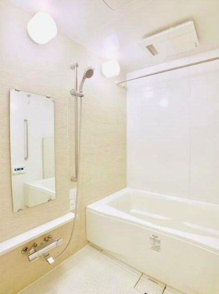 バス・シャワールーム　※別タイプ別号室参考写真 　現状優先