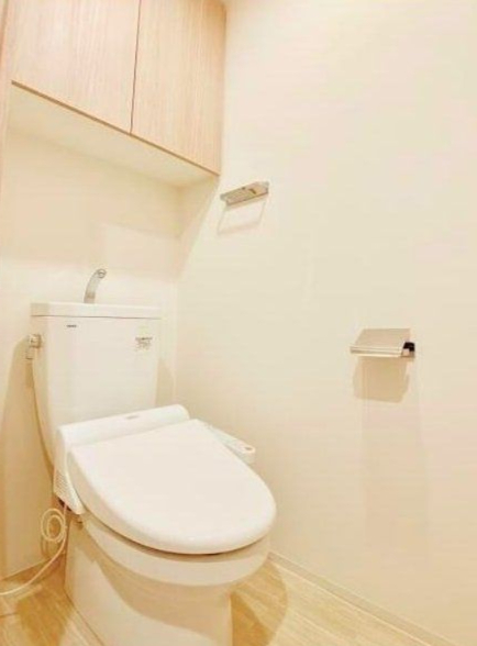 トイレ　※別タイプ別号室参考写真 　現状優先