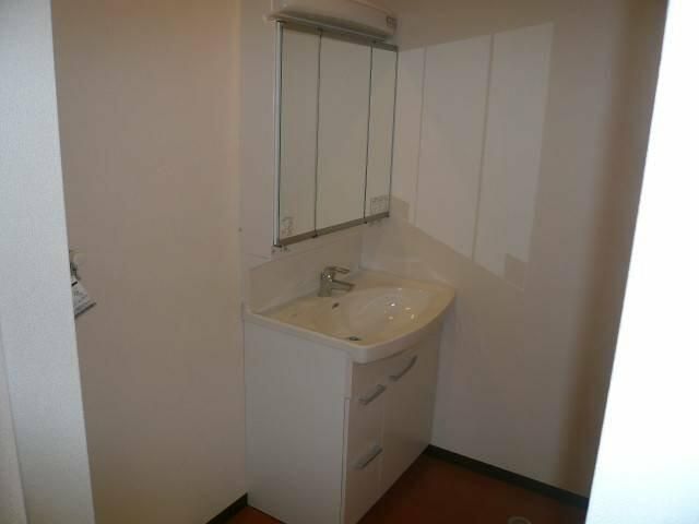 洗面設備　フラッツ修徳　北区田端2