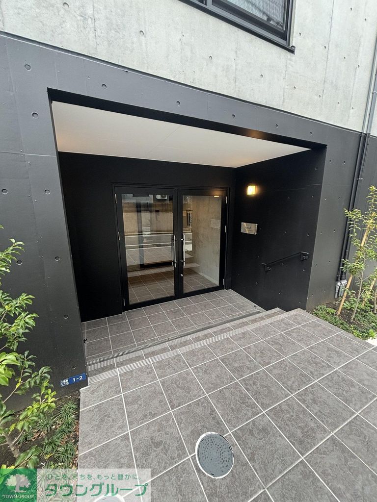 エントランス　エントランス