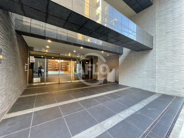 エントランス　エステムコート新大阪IXグランブライト　エントランス