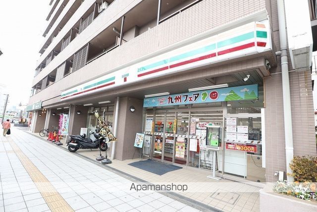 コンビニ　セブンイレブン（コンビニ）まで1923m