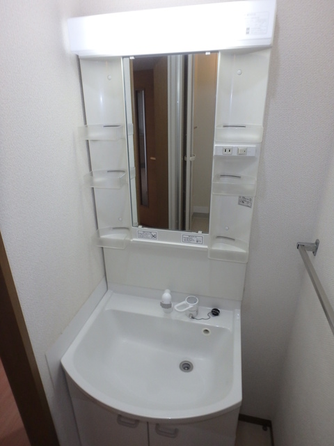 洗面設備　シャンプードレッサー必須ですね