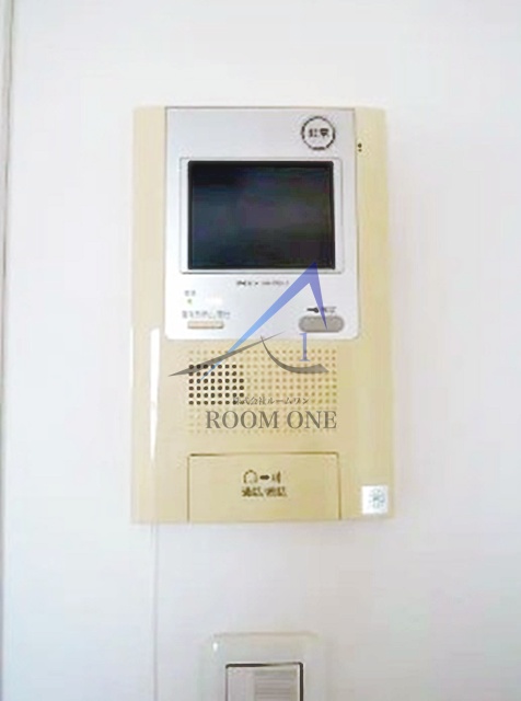セキュリティ　モニター付きインターホンです。