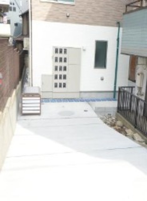 エントランス　エントランス