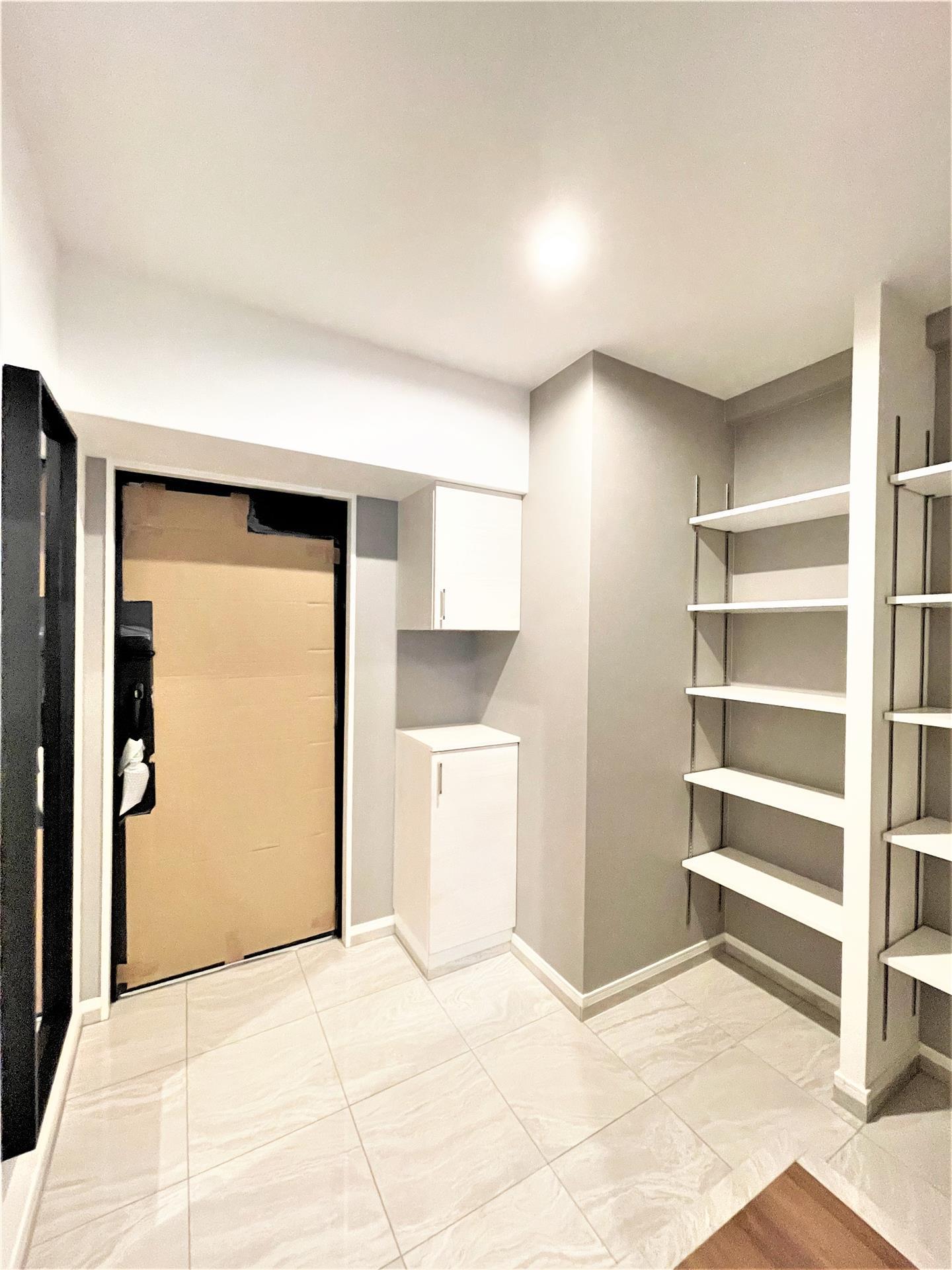 玄関　※同仕様写真