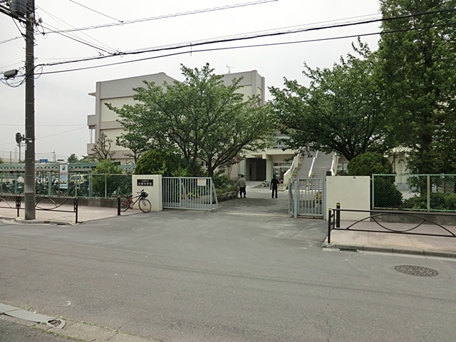 中学校　八潮市立大原中学校（中学校）まで807m