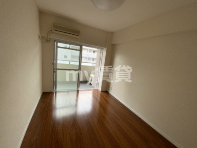 居室・リビング　別物件