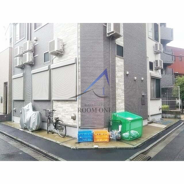 その他共有部分　ごみ置き場です。