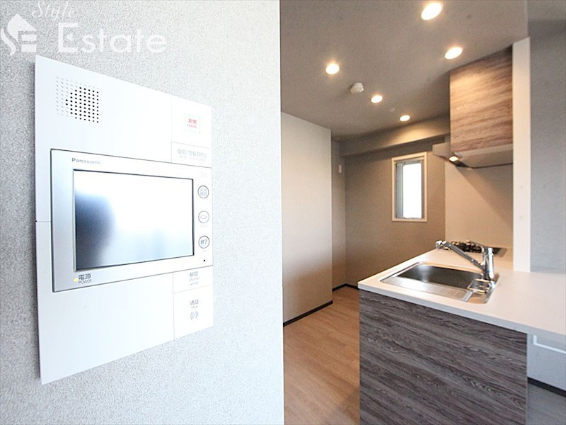 セキュリティ　モニター付きインターホン