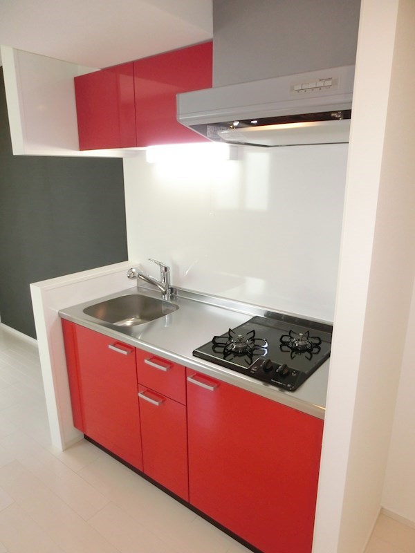 キッチン　※同物件内、別部屋の写真です。