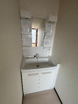 洗面設備　洗髪洗面化粧台