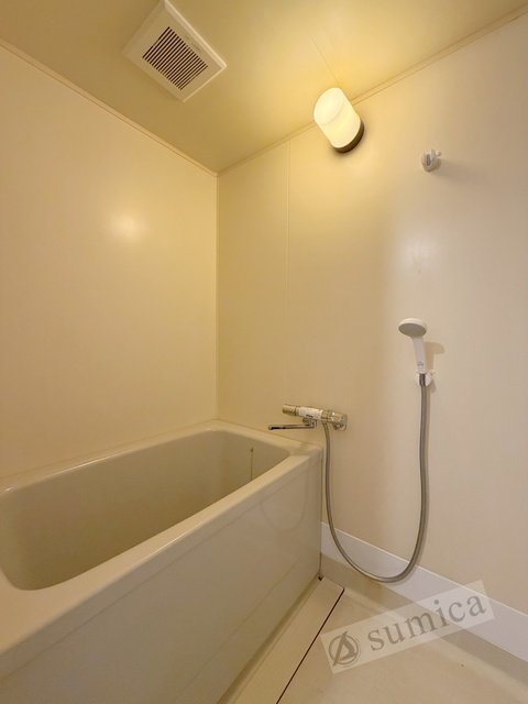 バス・シャワールーム　セパレートタイプでゆったりバスライフ♪♪