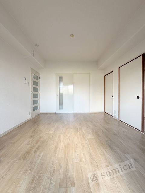 居室・リビング　使い勝手のいいリビングですね♪♪