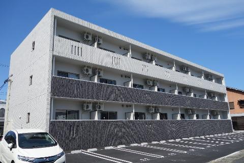 建物外観　外観写真（昼）