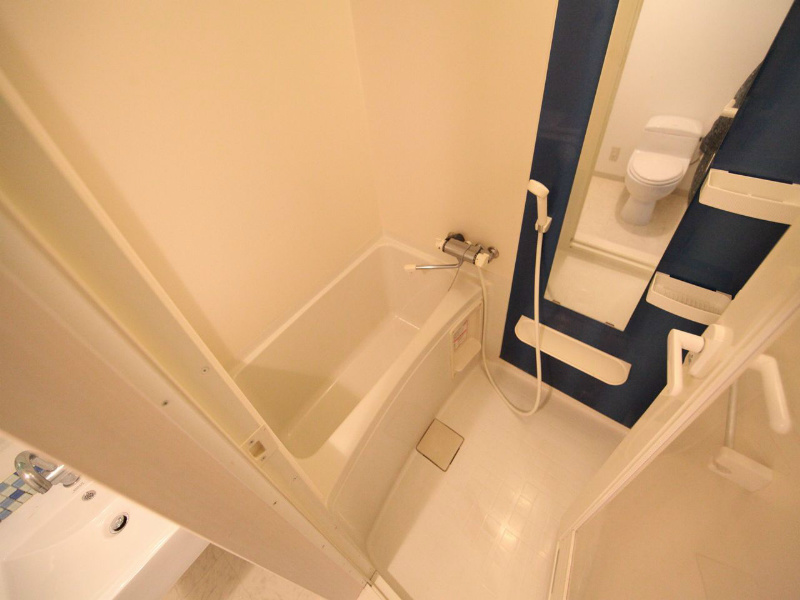 バス・シャワールーム　バスルーム（お風呂トイレ別）