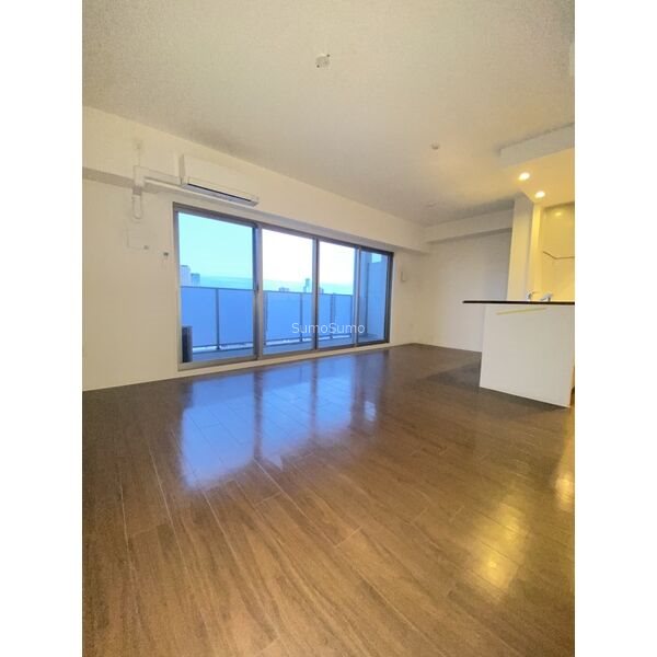 居室・リビング　おしゃれな居間です