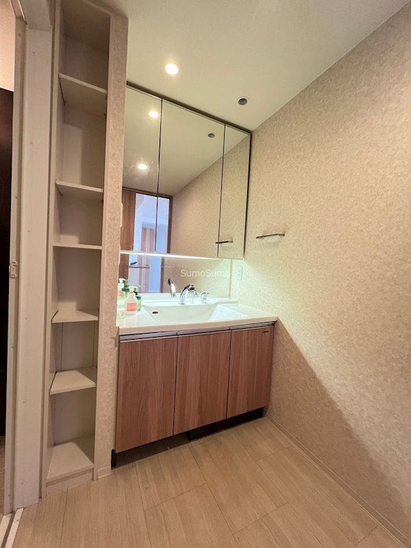 洗面設備　洗面所です