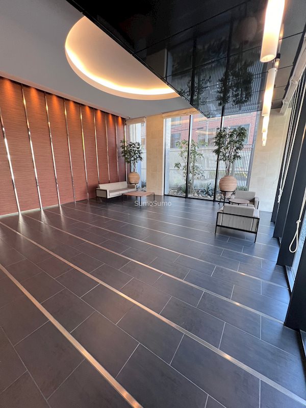 ロビー　建物の内部です