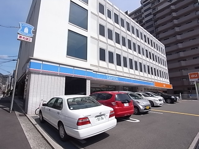 コンビニ　ローソン（コンビニ）まで81m