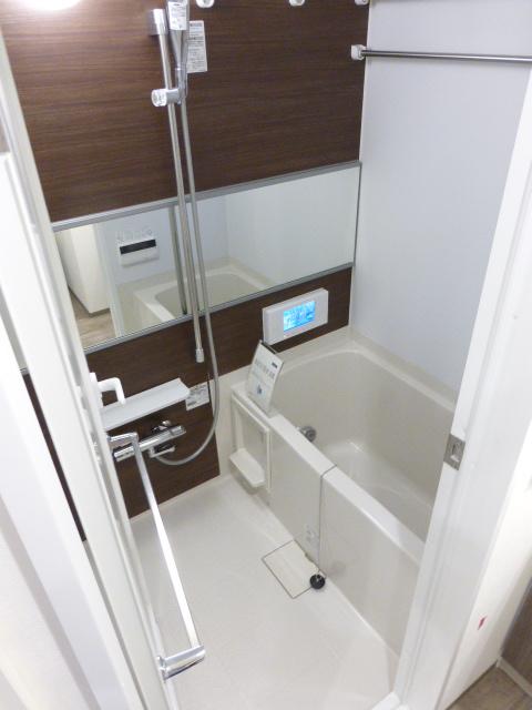 バス・シャワールーム　バス※別部屋参考写真