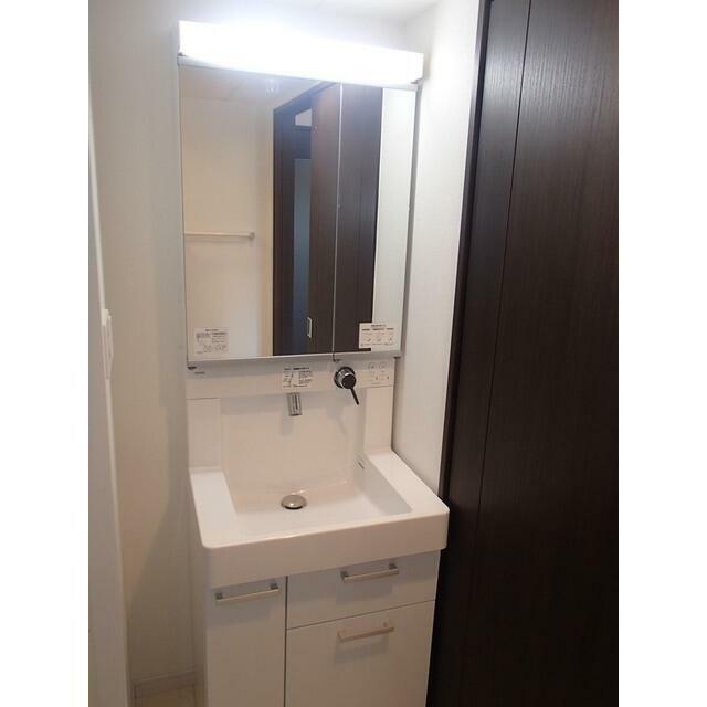 洗面設備　シャンプードレッサー