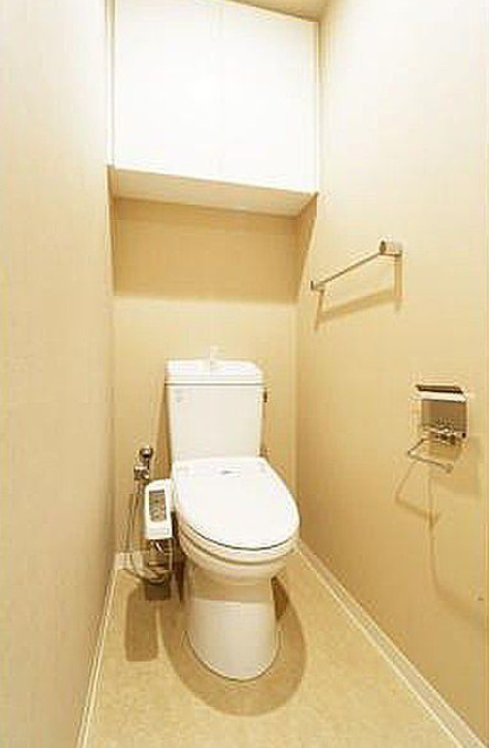 トイレ　※別部屋参考写真