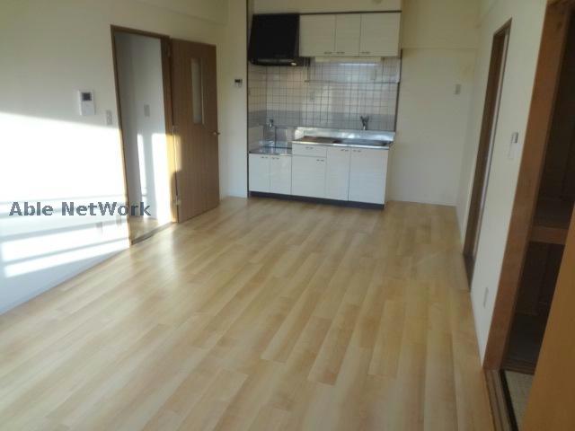 居室・リビング　同型モデル