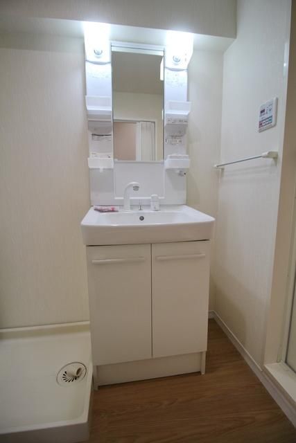 洗面設備　★シャンプードレッサー付洗面台★