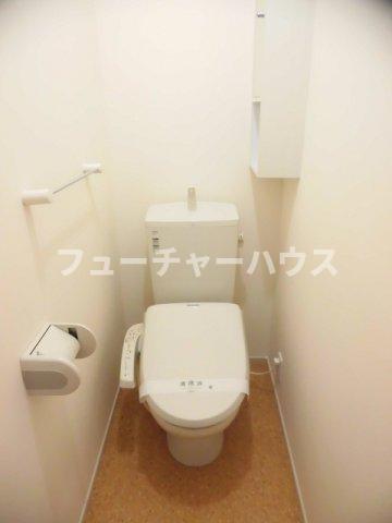 トイレ　清潔感のあるトイレです