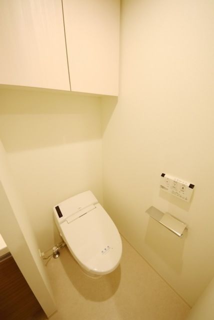 トイレ　お部屋探しは株式会社　タウンハウジング　までお気軽にお問合…