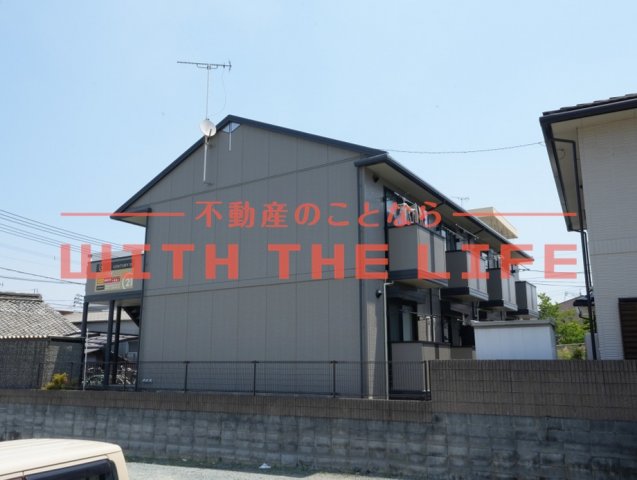 建物外観　落ち着いた雰囲気の外観です