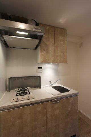 キッチン　別タイプ部屋　参考写真です